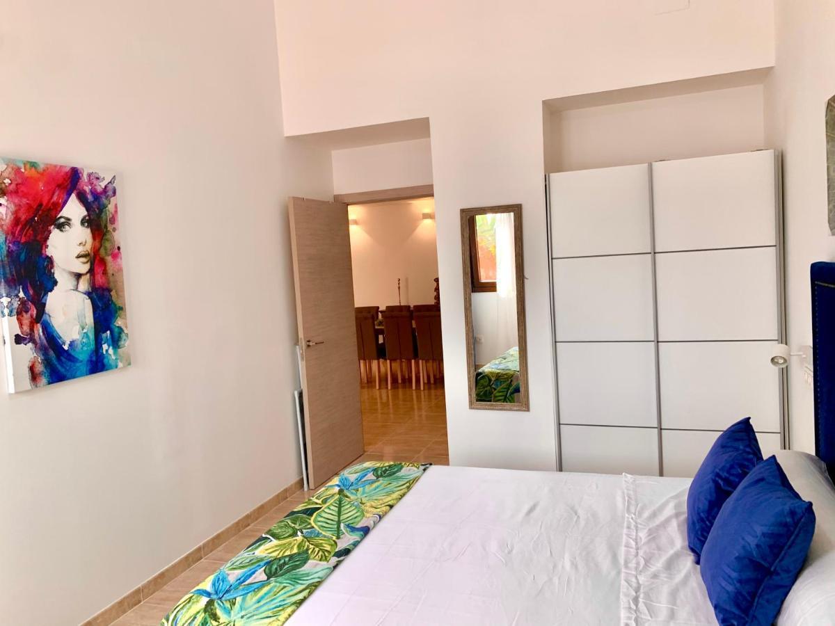 Amplia Vivienda New Para12 Pers A 4 Min Caminando De Playa Con Terraza, Piscina Com, Wifi, Ventiladores De Techo, Lavavajillas Roquetas de Mar Zewnętrze zdjęcie