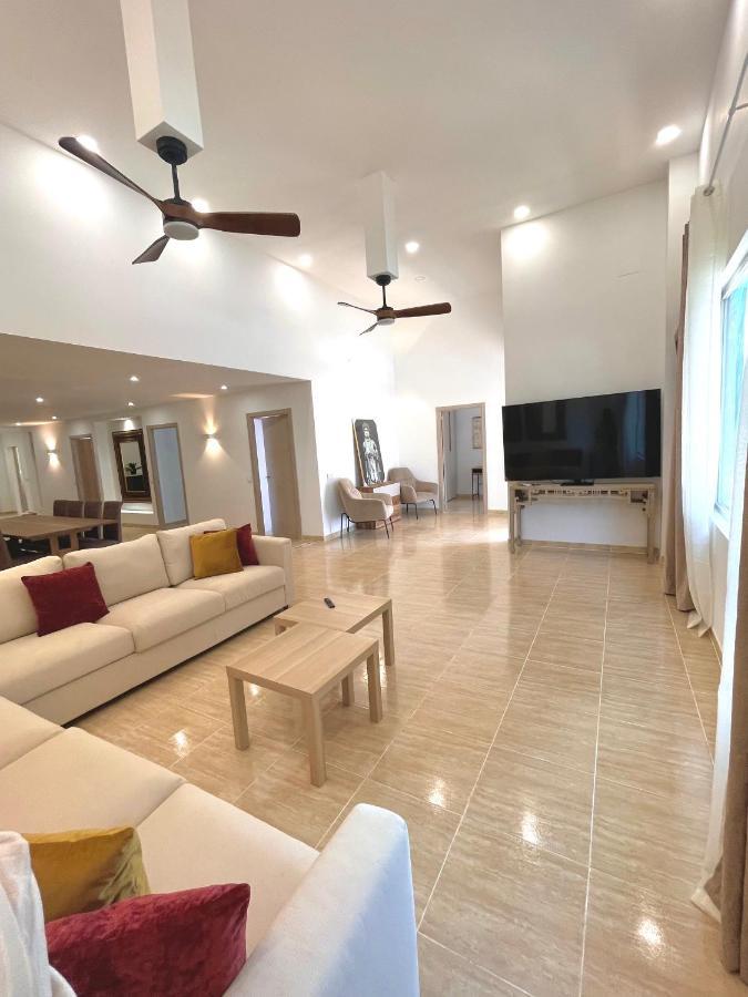 Amplia Vivienda New Para12 Pers A 4 Min Caminando De Playa Con Terraza, Piscina Com, Wifi, Ventiladores De Techo, Lavavajillas Roquetas de Mar Zewnętrze zdjęcie